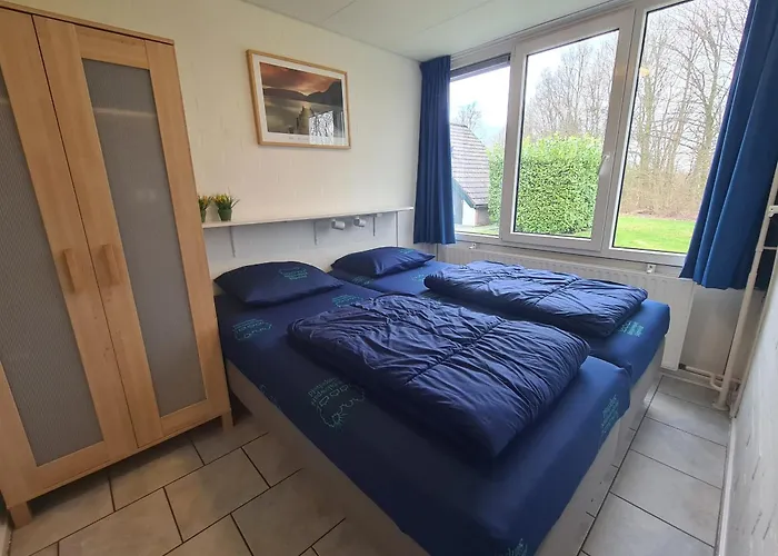 Feriehus Bungalowpark - Delta 109 *